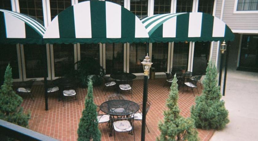 Ramada Huntsville Exterior foto